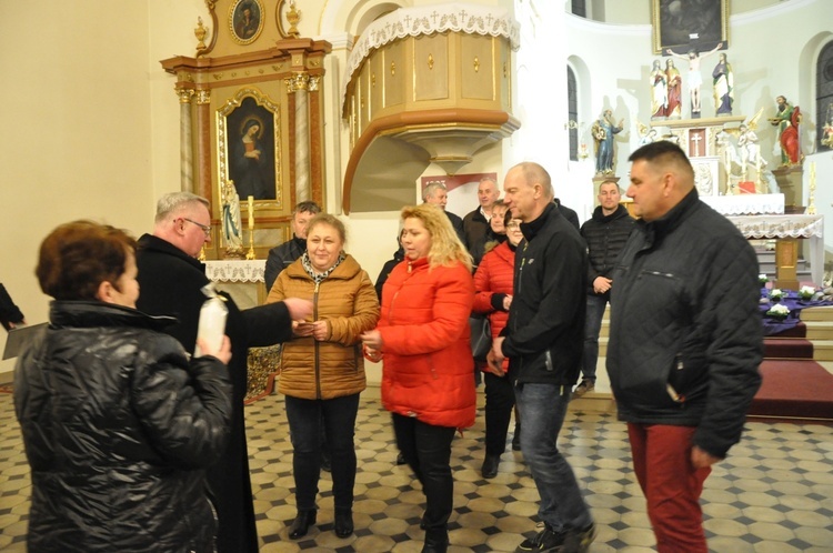 Jubileuszowa Droga Krzyżowa w Sławikowie