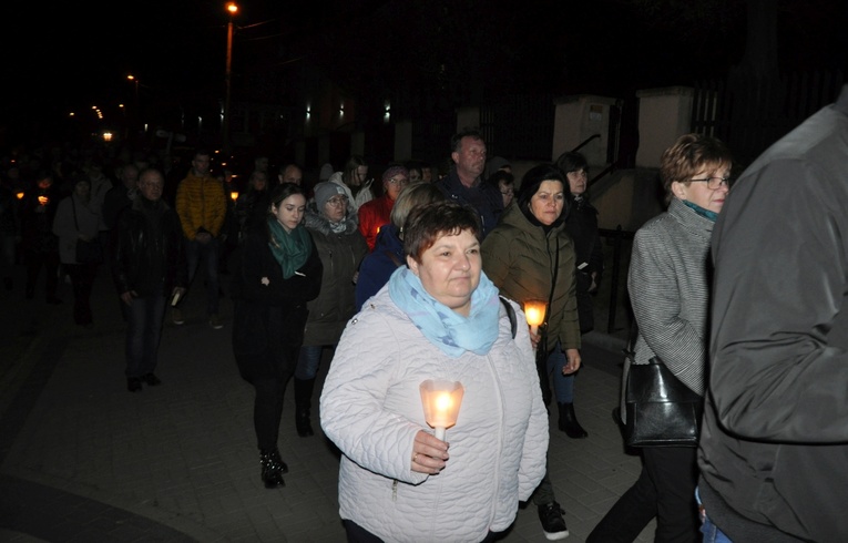 Jubileuszowa Droga Krzyżowa w Sławikowie