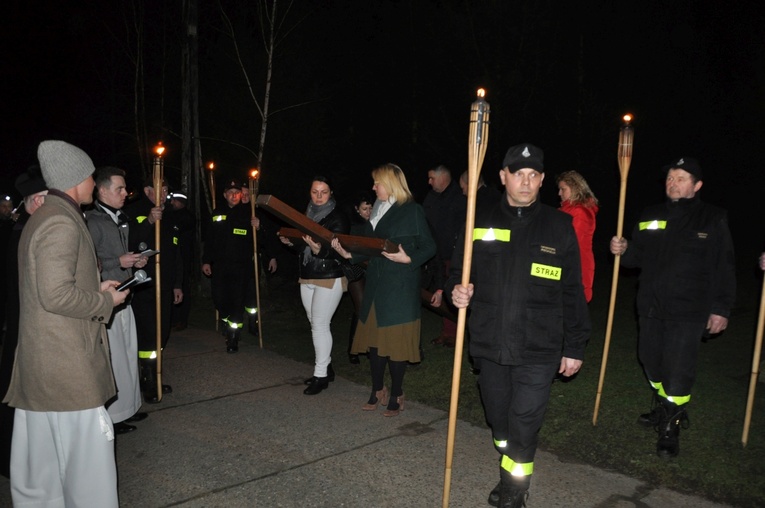 Jubileuszowa Droga Krzyżowa w Sławikowie