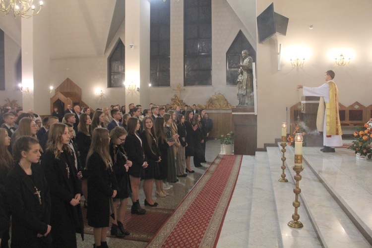 Bierzmowanie w Wielogłowach