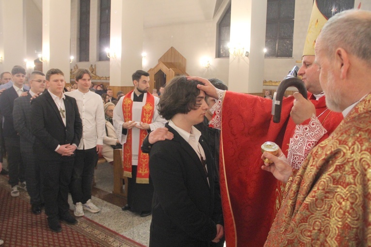 Bierzmowanie w Wielogłowach