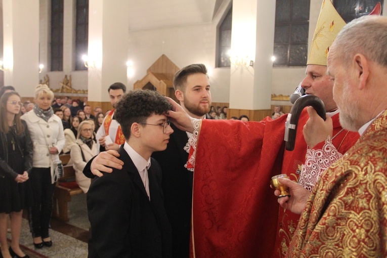 Bierzmowanie w Wielogłowach