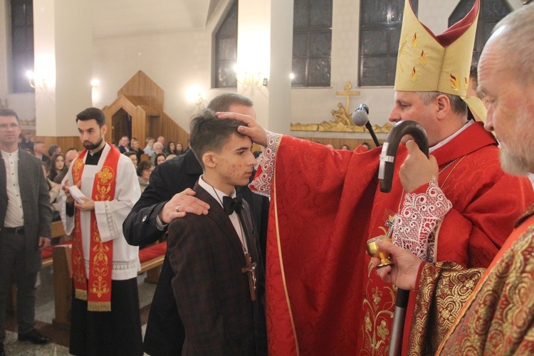 Bierzmowanie w Wielogłowach