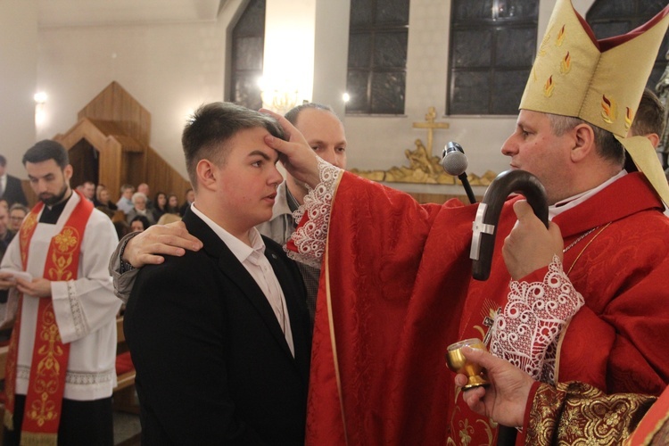 Bierzmowanie w Wielogłowach