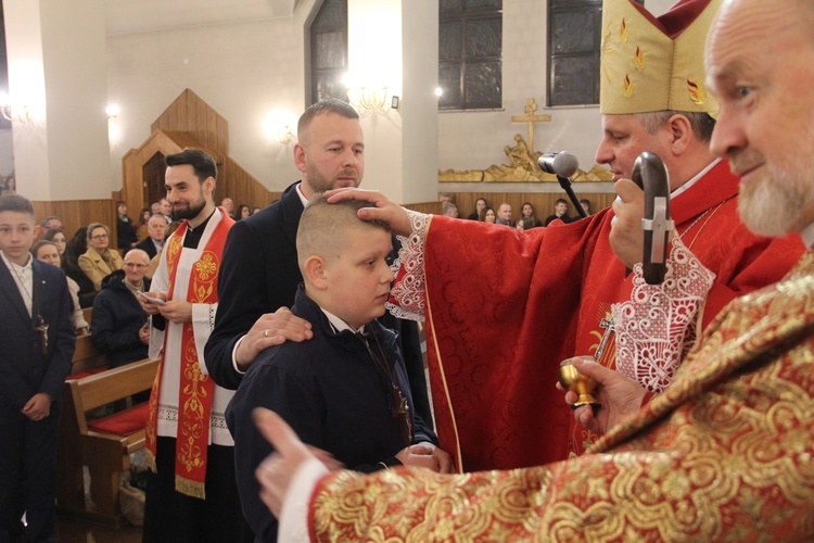 Bierzmowanie w Wielogłowach