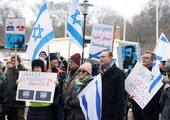 Izrael: Największy związek zawodowy ogłosił strajk generalny. Demonstranci znów przed parlamentem