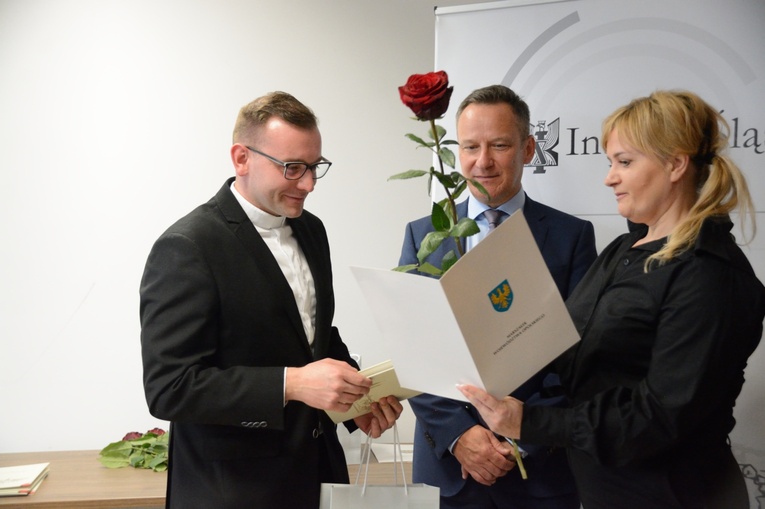 Wręczenie nagrody Wawrzynków