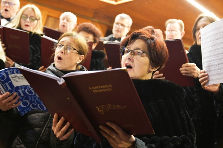 Zielona Góra. Koncert muzyki pasyjnej