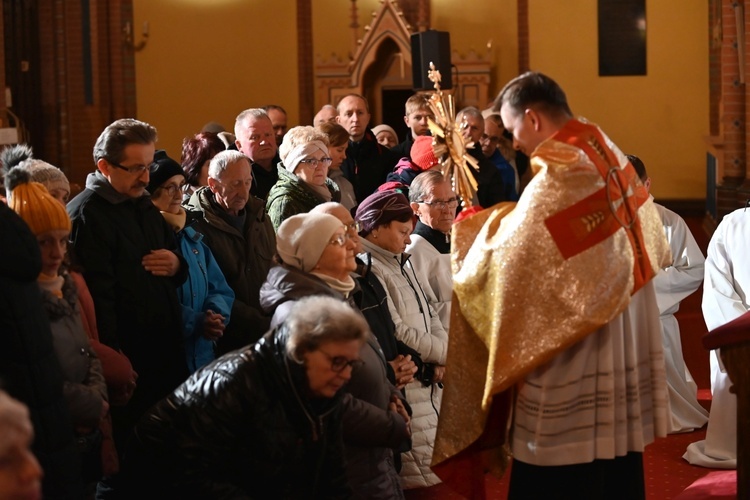 Bielawa. Zawierzyli się św. Janowi Pawłowi II