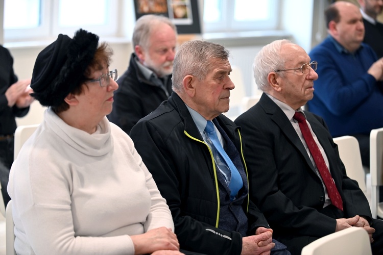 Świdnica. "Ocalona" - trzeci tom albumu o renowacji katedry