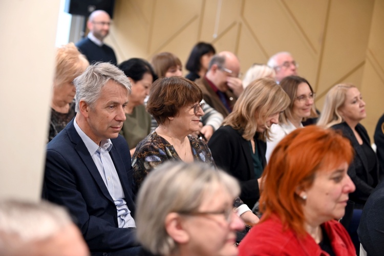 Świdnica. "Ocalona" - trzeci tom albumu o renowacji katedry