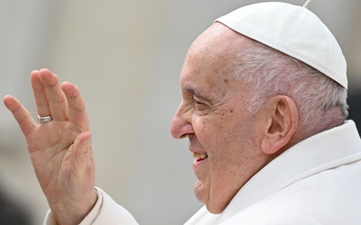 Watykan: stan papieża się poprawia 