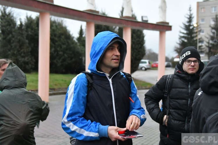 Świebodzin. Ekstremalna Droga Krzyżowa rozpoczęta