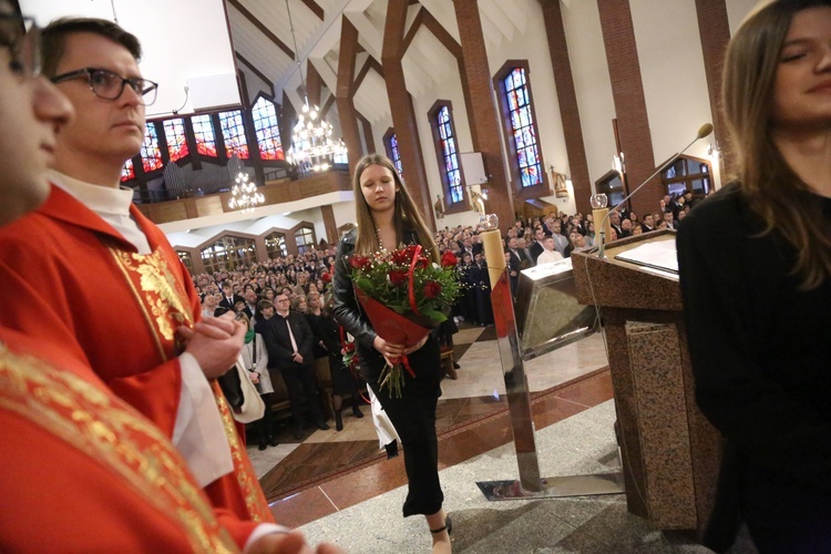 Bierzmowanie w par. pw. Miłosierdzia Bożego w Brzesku