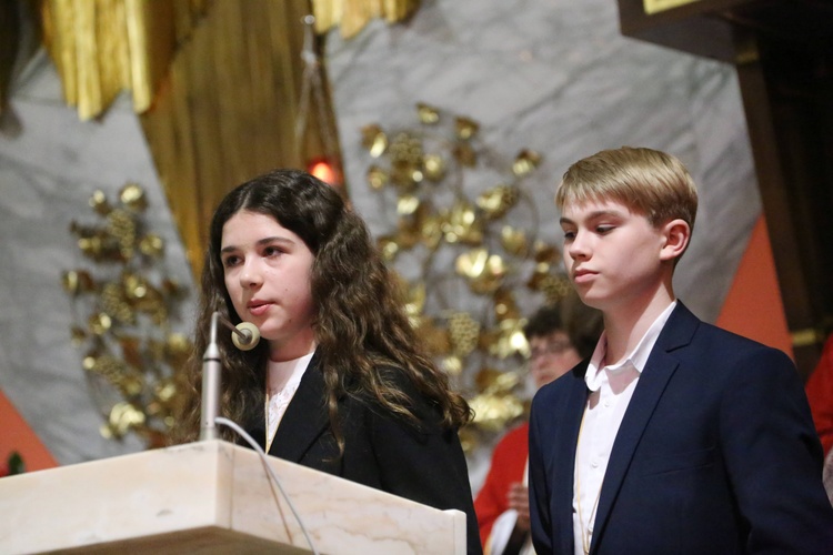 Bierzmowanie w par. pw. św. Jakuba w Brzesku