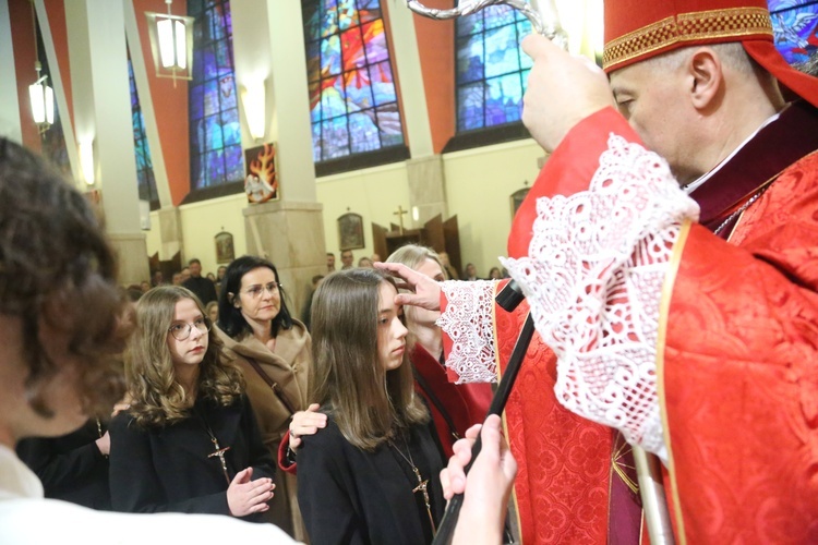 Bierzmowanie w par. pw. św. Jakuba w Brzesku