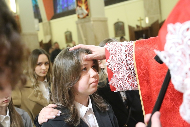 Bierzmowanie w par. pw. św. Jakuba w Brzesku