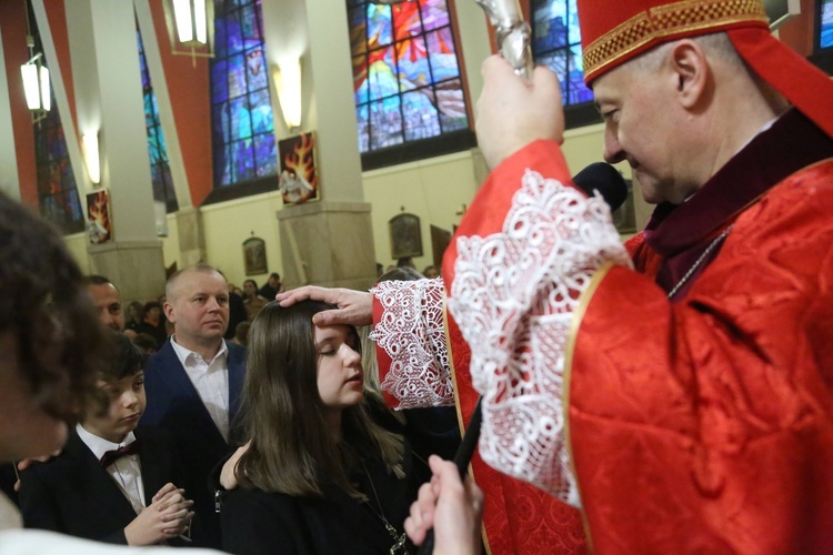 Bierzmowanie w par. pw. św. Jakuba w Brzesku