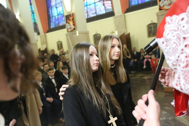 Bierzmowanie w par. pw. św. Jakuba w Brzesku