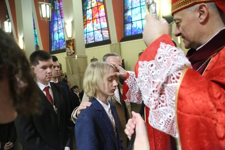 Bierzmowanie w par. pw. św. Jakuba w Brzesku