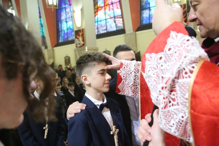 Bierzmowanie w par. pw. św. Jakuba w Brzesku
