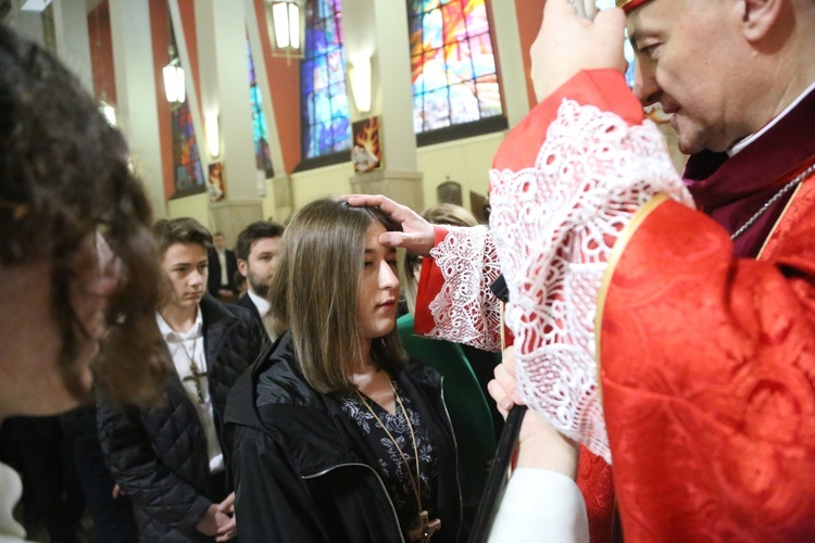 Bierzmowanie w par. pw. św. Jakuba w Brzesku