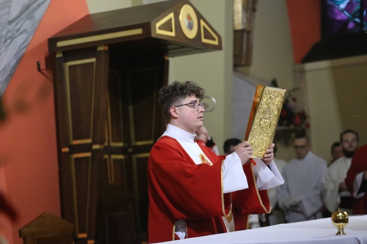 Bierzmowanie w par. pw. św. Jakuba w Brzesku