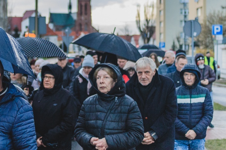 Bielawa. Droga Krzyżowa z Janem Pawłem II