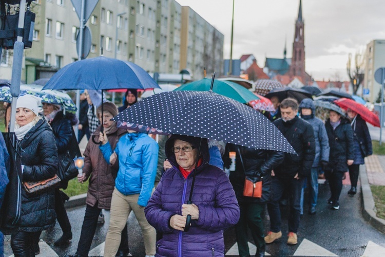 Bielawa. Droga Krzyżowa z Janem Pawłem II