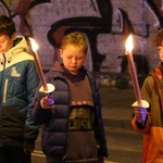 Świdnica. Miejska Droga Krzyżowa pod pomnik św. Jana Pawła II