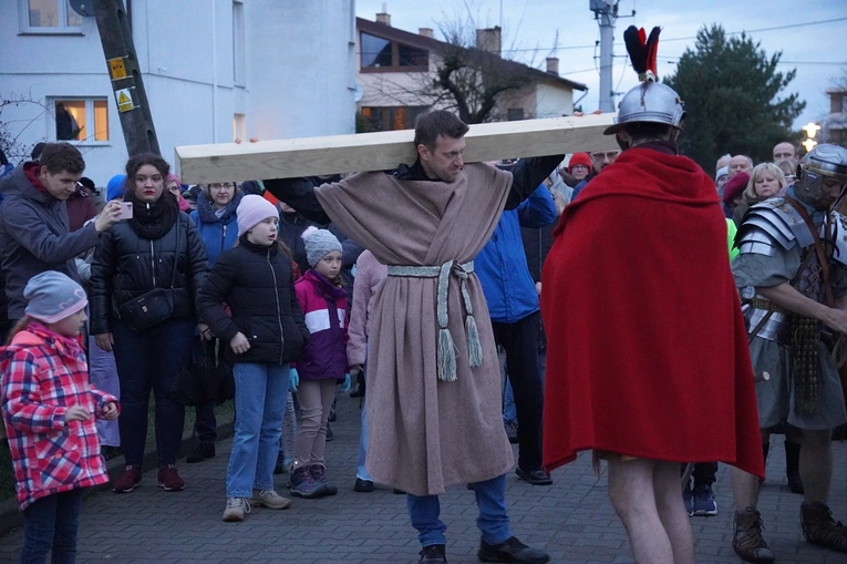 Misterium Drogi Krzyżowej we Wrocławiu-Złotnikach