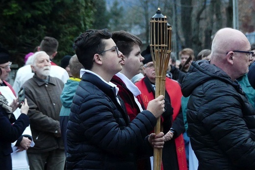 Z Leszczyn na Złote Łany - Miejska Droga Krzyżowa w Bielsku-Białej 2023