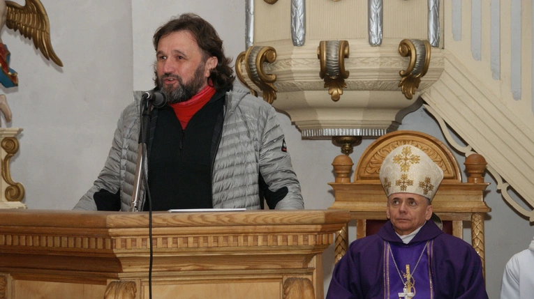 Łagiewniki. Droga Krzyżowa do trzech krzyży
