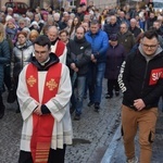 Ząbkowice Śl. Miejska Droga Krzyżowa ze św. Jadwigą i św. Janem Pawłem II 