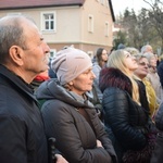 Ząbkowice Śl. Miejska Droga Krzyżowa ze św. Jadwigą i św. Janem Pawłem II 