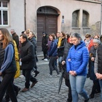 Ząbkowice Śl. Miejska Droga Krzyżowa ze św. Jadwigą i św. Janem Pawłem II 