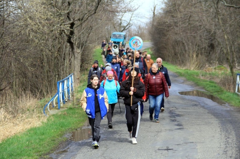 XVI Marsz Pamięci Jana Pawła II na ziemi głubczyckiej