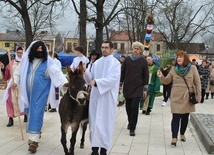 Inscenizacja na rozwadowskim rynku.