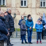 Kwietniowy różaniec z Wojownikami Maryi