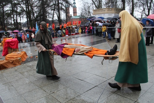 Chwalebne Misterium Męki Pańskiej w Piekarach Śl.