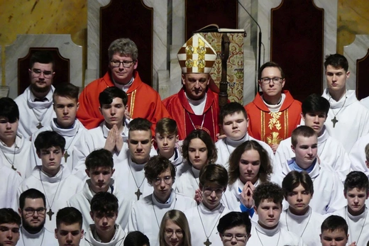 Błogosławieństwo 142 ceremoniarzy i 27 animatorów diecezji w bielskim Sercu 2023