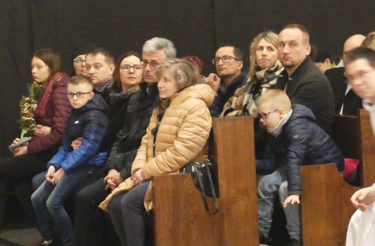 Błogosławieństwo 142 ceremoniarzy i 27 animatorów diecezji w bielskim Sercu 2023