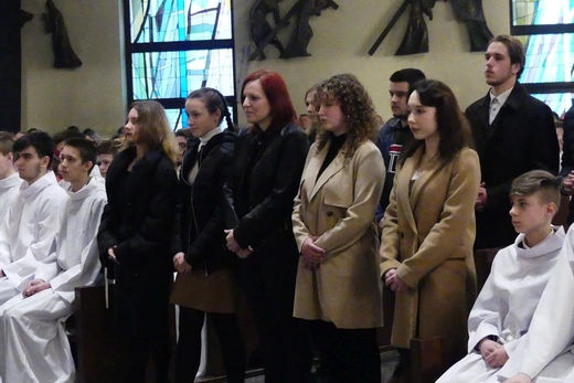 Błogosławieństwo 142 ceremoniarzy i 27 animatorów diecezji w bielskim Sercu 2023
