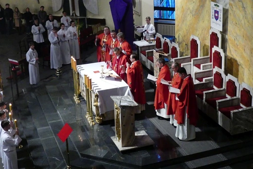 Błogosławieństwo 142 ceremoniarzy i 27 animatorów diecezji w bielskim Sercu 2023