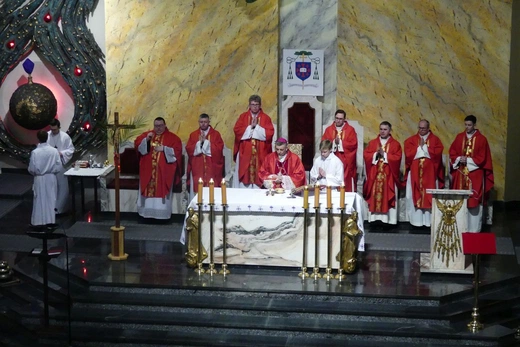 Błogosławieństwo 142 ceremoniarzy i 27 animatorów diecezji w bielskim Sercu 2023