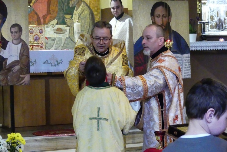 Abp Eugeniusz Popowicz odwiedził greckokatolicki ośrodek duszpasterski na Leszczynach