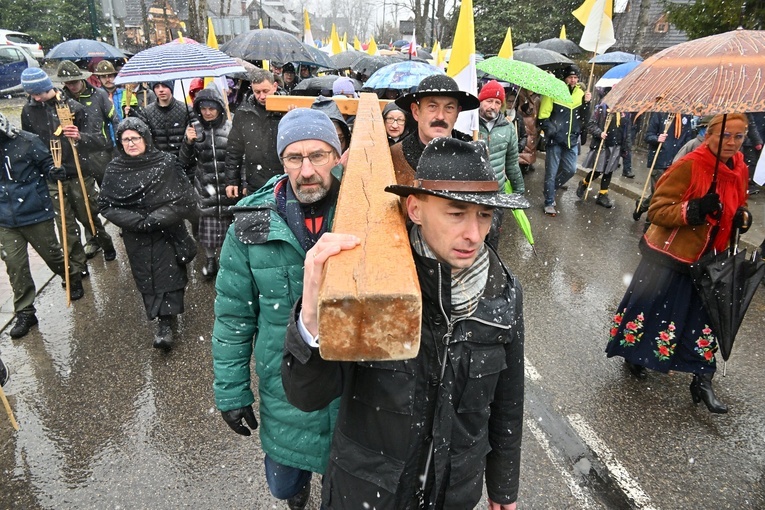 Marsz w obronie Jana Pawła II w Zakopanem