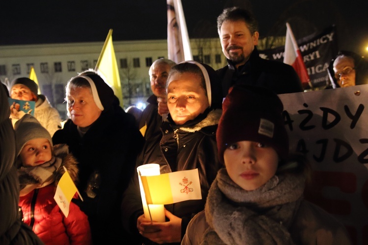 Legniczanie upamiętnili papieża