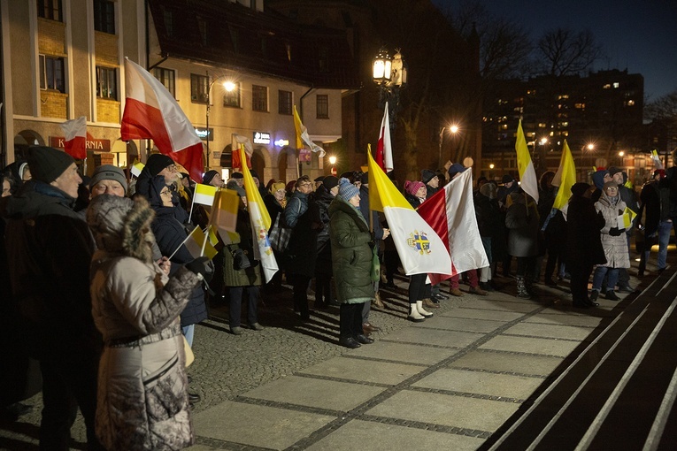 Papieskie zgromadzenie w Kołobrzegu 