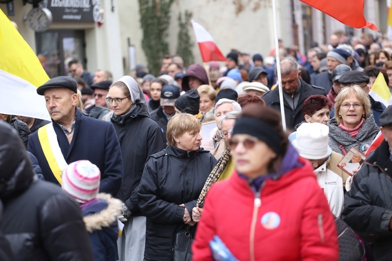 Marsz w obronie dziedzictwa Jana Pawła II